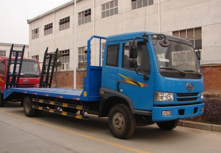 平板车在公路运输及大型设备租赁中的应用与优势